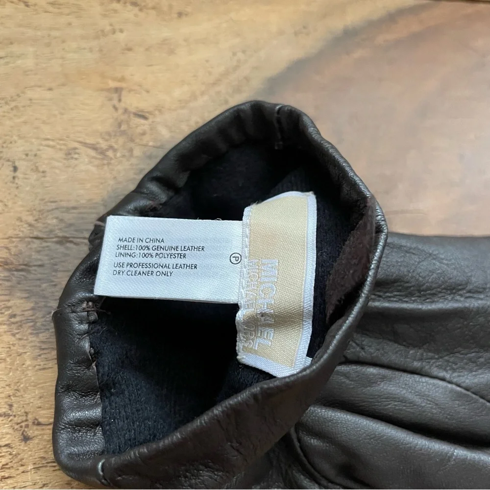 Michael Kors Black Leather Zip Wrist Gloves